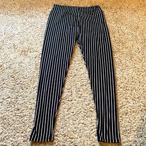 Pinstripe leggings